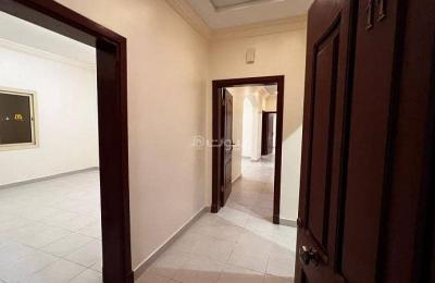 Unfurnished apartment for annual rent in Musharfa neighborhood
