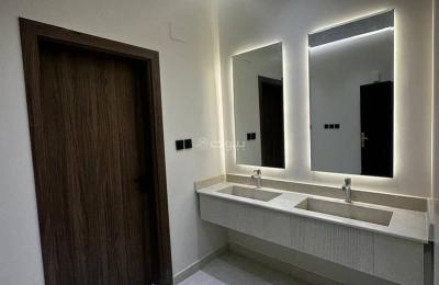 Villa in Al Zahrah 7 bedrooms 1249000 SAR - 87665219