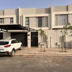 6 bedroom villa for sale khuzam suburb, riyadh
