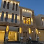 Floor for Sale in Al JAnadriyah, East Riyadh