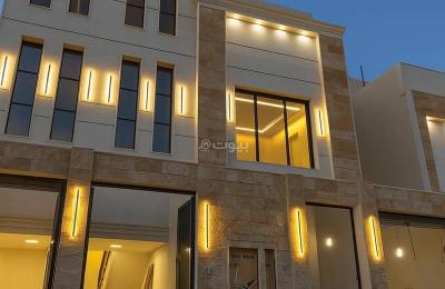 Floor for Sale in Al JAnadriyah, East Riyadh