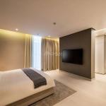 Master bedroom suite and a bedroom with twin beds