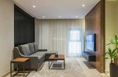 Classic one-bedroom apartment | Rear view