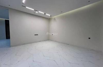  Villa for Sale on Ahmad bin Al-Hasan Al-Ansari Street – Al-Mahdiyah District, Riyadh