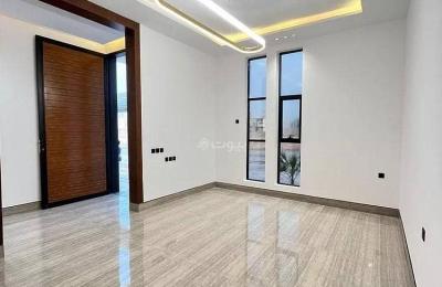 Villa for Sale on Abdullah Al-Nahwi Street, Al-Mahdiyah District, Riyadh City, Riyadh Region