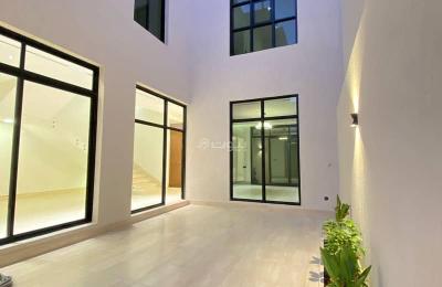 Villa consisting of 5 bedrooms for sale in Mahdia