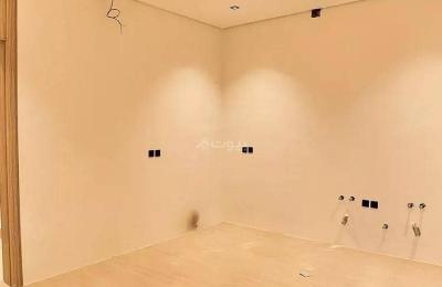 Villa for sale on Ibrahim Bin Mohammed Al-Zamzami Street, Al-Mahdiyah District, Riyadh City, Riyadh Region.