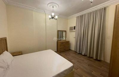 Furnished apartment for rent in Al-Sharafiya neighborhood, Jeddah, for monthly and annual rent.