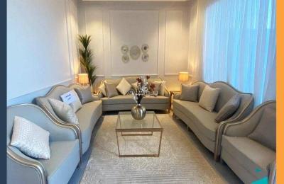 Roles in the Al-Jinadriah neighborhood