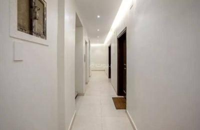 Apartment for rent on Prince Mohammed Bin Abdulaziz Service Road, Al-Aziziyah District, Jeddah City, Makkah Region.