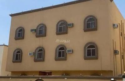 Residential Building in Sultanah District 4 bedrooms 18000 SAR - 87752312
