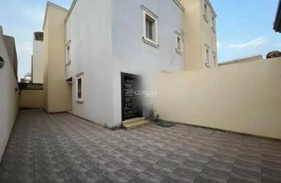 Floor For Rent in Al Mahdiyah, Riyadh