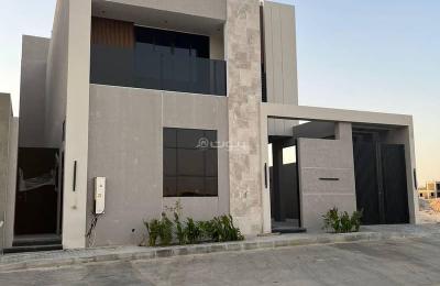 Villa for sale in Al Mahdiyyah