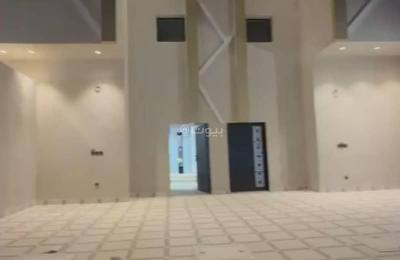 Apartment with a new roof in Al-Janadriyah neighborhood