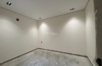 Residential apartment consisting of 3 bedrooms for sale in Seville Code 204