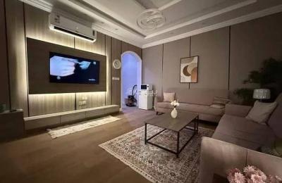 Apartment in North Jeddah，Al Woroud 1 bedroom 3800 SAR - 87761294