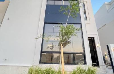 Villa in Al-Mahdiyah neighborhood