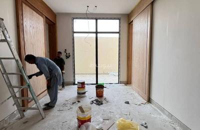 Luxury villa in Al-Mahdiyah neighborhood