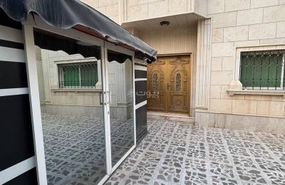 8 Bedroom Villa For Rent in Al Murooj, Riyadh