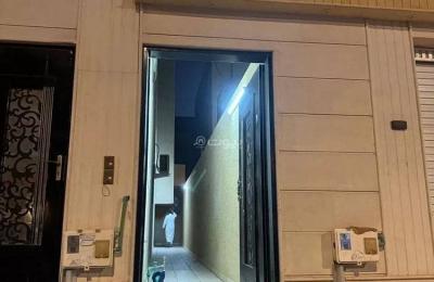 Apartment for Rent – Al Khaleej District (First Floor – Two Entrances)