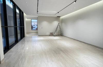 The villa has an area of 540.