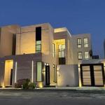 Luxurious villa 450 m with 6 master bedrooms