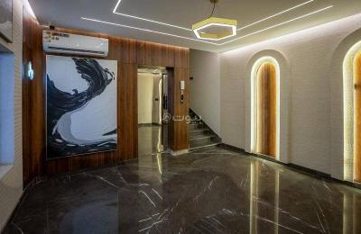 Luxury apartment in Al Rawdah, immediate transfer directly from the owner.