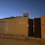 For rent, a chalet in the neighborhood of Al-Qirawan.