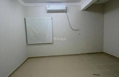 A 3-bedroom apartment for rent in Al Qadisiyah, Riyadh