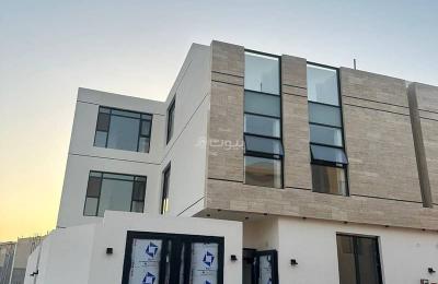 Villa for sale in Al Mahdiyah