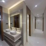 Floor 675 SQM with 4 Bedrooms