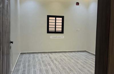 Villa 400 SQM Facing South on 15m Width Street