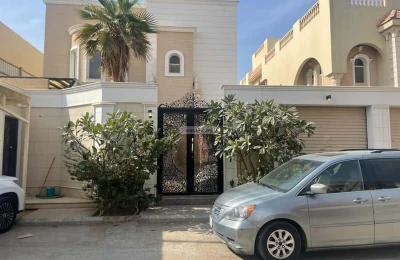 Villa 450 SQM Facing East on 15m Width Street