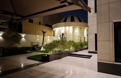 Villa 750 SQM Facing North East on 15m Width Street