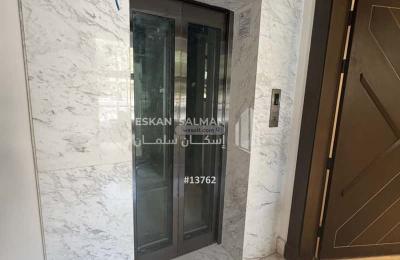 Apartment with 4 Bedrooms