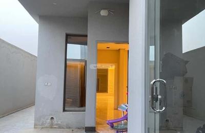 Villa 260 SQM Facing North with 5 Bedrooms