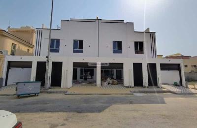 Villa 234 SQM Facing South on 20m Width Street