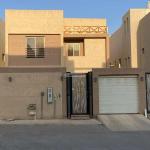 Villa 250 SQM Facing West with 6 Bedrooms