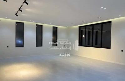 Floor 800 SQM with 7 Bedrooms