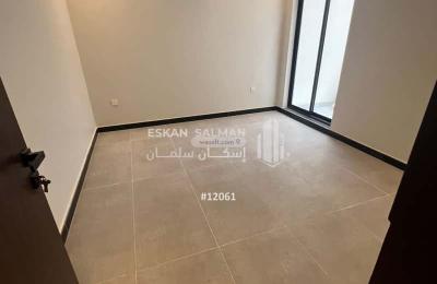 Floor 164.92 SQM with 5 Bedrooms