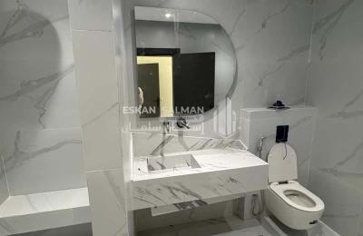 Apartment with 6 Bedrooms