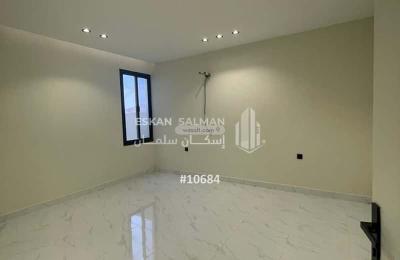 Floor 242.55 SQM with 5 Bedrooms