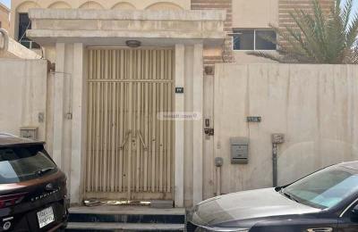 Land 500 SQM Facing East on 10m Width Street