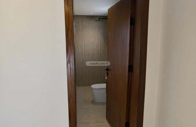 Floor with 5 Bedrooms