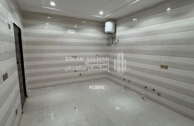 Villa 200 SQM Facing North on 20m Width Street