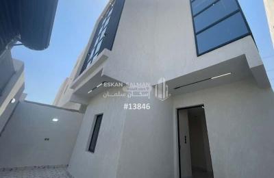 Villa 300 SQM Facing South on 15m Width Street