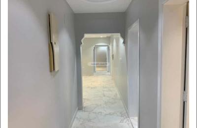 Apartment 199.81 SQM with 5 Bedrooms