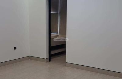 Floor with 4 Bedrooms