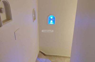 Villa 300 SQM Facing South with 5 Bedrooms