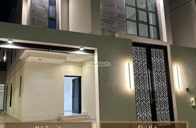 Villa 250 SQM Facing North on 15m Width Street